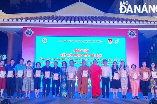 Ngày hội 'Kết nối vòng tay bè bạn'
