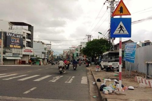 Bỏ rác bừa bãi