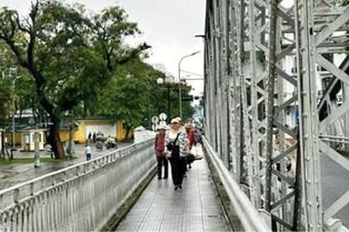 Huế ngày mưa
