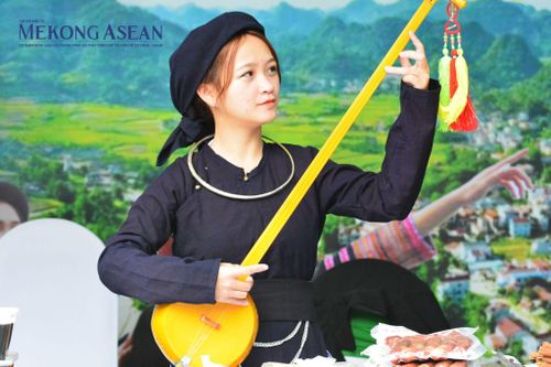 Quảng bá trang phục, văn hóa dân tộc thiểu số tại 'Không gian du lịch Cao Bằng'