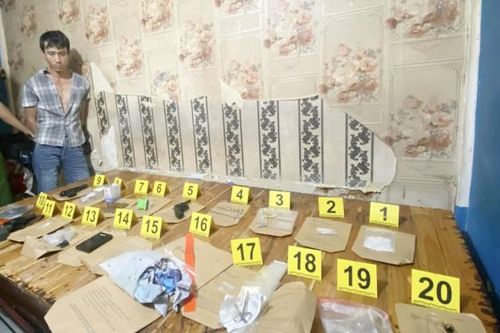 Bắt ma túy, phát hiện súng, đạn