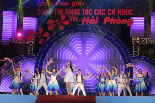 Trao thưởng cho 9 tác phẩm đoạt giải Cuộc thi sáng tác các ca khúc về Hải Phòng