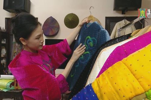 Áo chần bông - đưa hồi ức xưa vào thời trang hiện đại