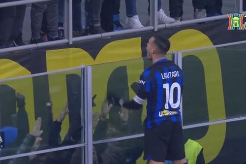 AC Milan thua đau, Inter Milan đòi lại ngôi đầu