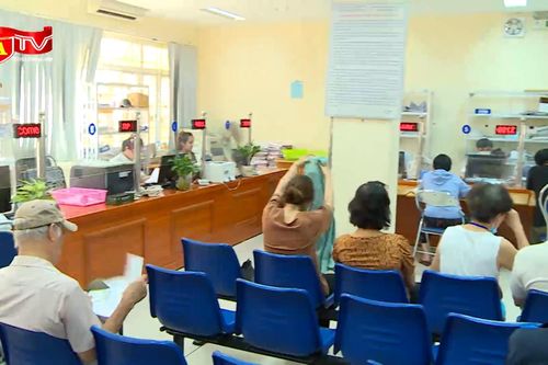 Không cần xuất trình sổ hộ khẩu, tạm trú khi làm thủ tục Bảo hiểm xã hội