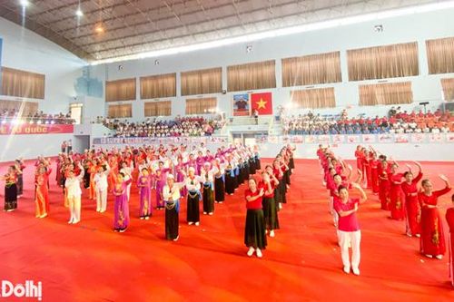 15 năm mở rộng địa giới hành chính: TDTT quần chúng phát triển mạnh mẽ