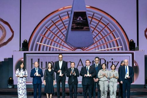 Vinh danh 28 dự án Hành động vì Cộng đồng - Human Act Prize 2023