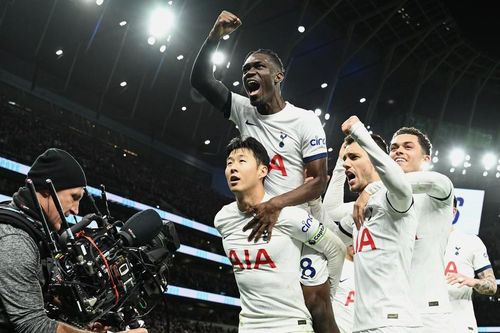 Tottenham thăng hoa nhờ Son Heung Min và Richarlison, thắng Newcastle với tỉ số đậm và 'phả hơi nóng' lên Man City