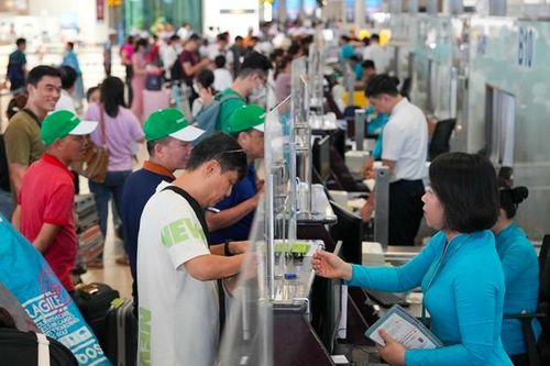 Tăng slot bay phục vụ Tết Nguyên đán
