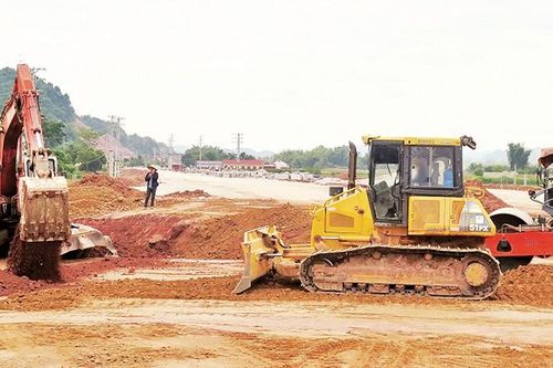 Lạng Sơn khắc phục điểm đen giao thông, ổn định đời sống nhân dân