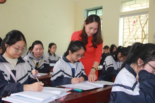 Hơn 900 học sinh Hà Tĩnh dự kỳ thi chọn HS giỏi tỉnh lớp 12