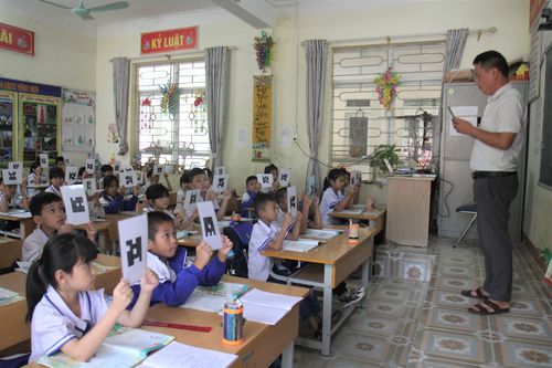 Lớp học thông minh tạo chuyển biến rõ nét chất lượng giáo dục vùng cao