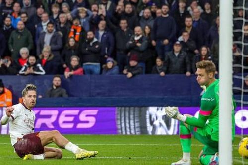 Man City chấm dứt chuỗi 4 trận không thắng tại Ngoại hạng Anh