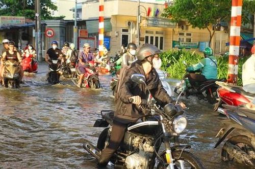 Thời tiết TPHCM đáng lưu ý tuần tới, triều cường vượt báo động III