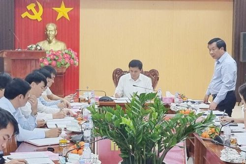 Trưởng ban Tổ chức Tỉnh ủy dự hội nghị kiểm điểm Ban Thường vụ Huyện ủy Diễn Châu