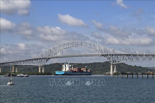 Hoạt động vận chuyển ngũ cốc của Mỹ qua kênh đào Panama gặp khó
