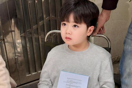 'Con trai' Doãn Quốc Đam đóng phim mới