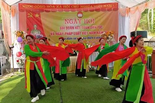Phụ nữ Hạ Hòa: Chung tay bảo tồn và phát huy giá trị văn hóa truyền thống