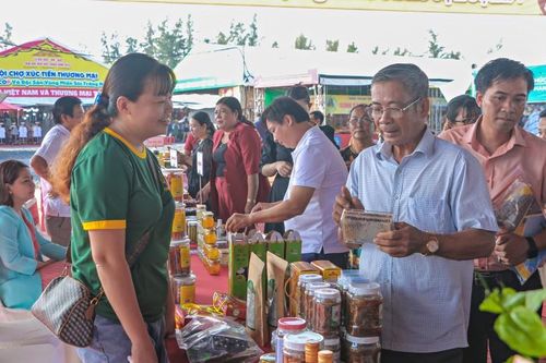 Đồng bằng sông Cửu Long: Hơn 2.000 sản phẩm được công nhận OCOP