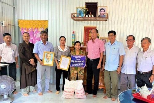 Kinh tế - xã hội thành phố biên giới khởi sắc