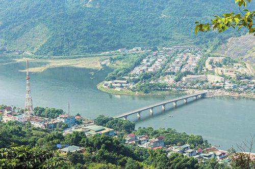Mường Lay 70 năm kiên cường vượt sóng