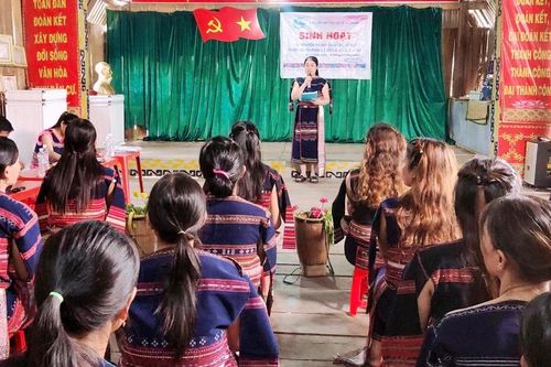 'Điểm tựa' của phụ nữ bị bạo lực gia đình