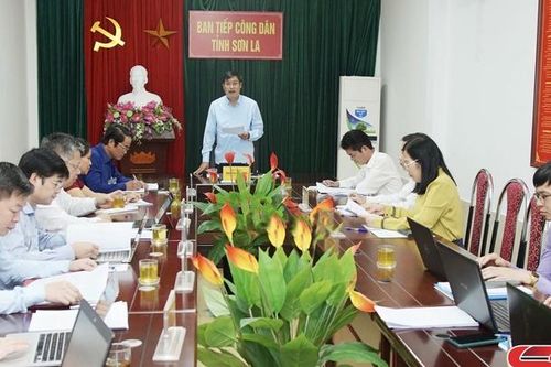 Đồng chí Bí thư Tỉnh ủy tiếp công dân tháng 12