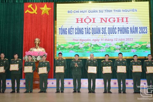 Triển khai đồng bộ, toàn diện các nhiệm vụ quân sự, quốc phòng
