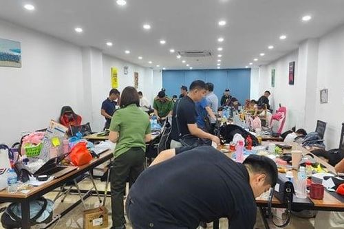Bắt tạm giam 26 đối tượng giả danh bác sĩ lừa bán thuốc, chiếm đoạt hơn 30 tỷ đồng
