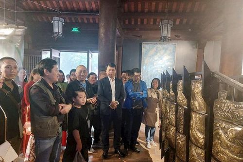 Chiêm ngưỡng hình bóng Kinh thành Thăng Long qua các tác phẩm sắp đặt độc đáo