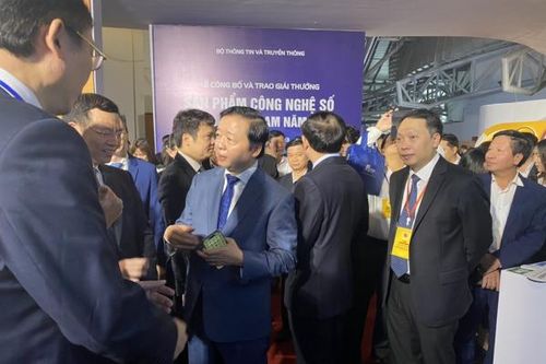 Ứng dụng công nghệ số 'Make in Viet Nam' để phát triển kinh tế số