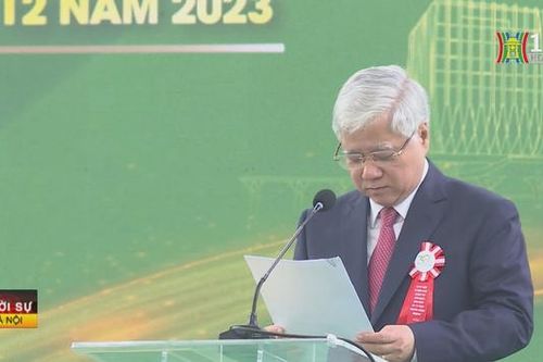 ĐHQG Hà Nội đón nhận Huân chương Lao động hạng Nhất