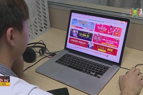 Thương mại điện tử tung khuyến mãi lên tới 90%