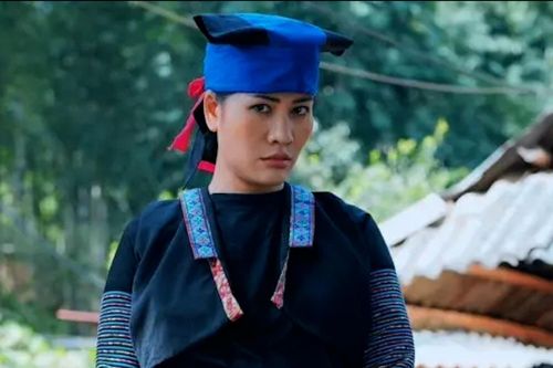 Diễn viên Minh Cúc: Tôi không ngại 'trơ mặt' xin thêm cảnh quay