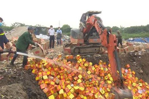Thường Tín: Tiêu hủy gần 7 tấn pháo nổ