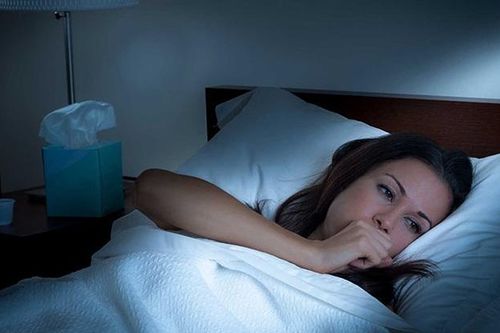 Ho về đêm, rất có thể bạn đang mắc bệnh này, đây là 7 việc nên làm để ngăn ngừa ho về đêm tái phát
