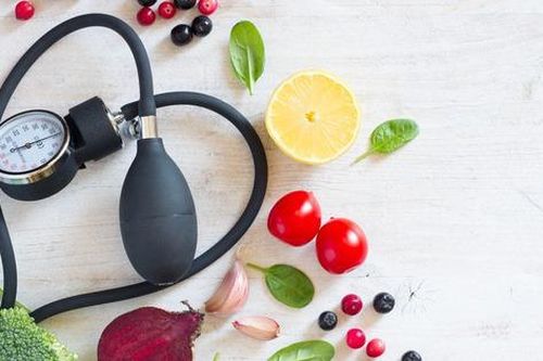 Người bệnh tăng huyết áp nên ăn những thực phẩm này để ngừa nguy cơ đột quỵ