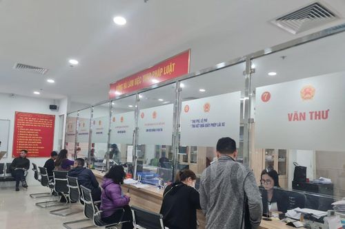 Người dân ở khu vực Sơn Tây, Ba Vì không cần phải đến Sở Giao thông để cấp đổi giấy phép lái xe