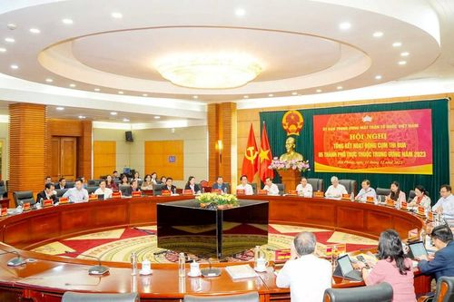 BẢN TIN MẶT TRẬN: Chủ tịch Đỗ Văn Chiến dự tổng kết Cụm thi đua 5 thành phố trực thuộc Trung ương