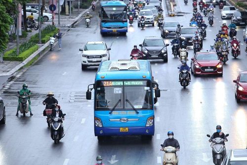 Mạng lưới xe buýt lan nhanh sau mở rộng địa giới hành chính