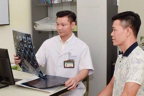 Trúng gió có phải là đột quỵ không?