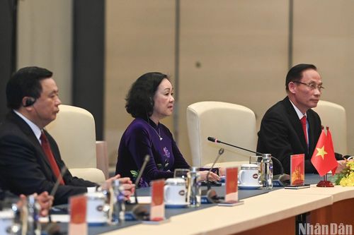 Thường trực Ban Bí thư Trung ương Đảng Cộng sản Việt Nam Trương Thị Mai hội đàm với Ủy viên Thường vụ Bộ Chính trị Trung ương Đảng Cộng sản Trung Quốc Thái Kỳ