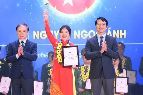 Vinh danh 20 gương thanh niên tiêu biểu đóng góp cho xã hội