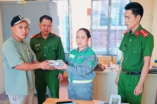 Nhặt được gần 100 triệu đồng, một công nhân trả lại cho người đánh mất