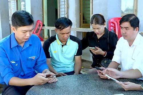 Bình Phước: Phê duyệt 18 điểm hỗ trợ đồng bào dân tộc thiểu số ứng dụng công nghệ thông tin