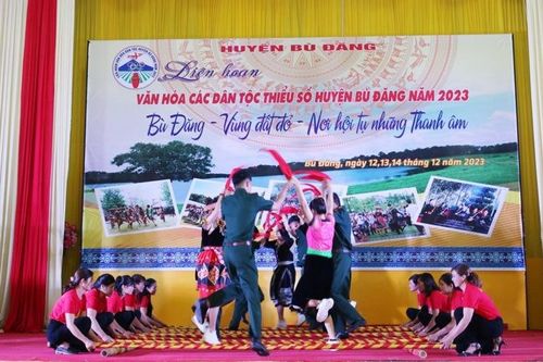Liên hoan văn hóa các dân tộc thiểu số huyện Bù Đăng