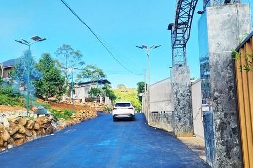 Để xảy ra nhiều vụ xây dựng không phép, chủ tịch xã ở Bảo Lộc bị đình chỉ công tác