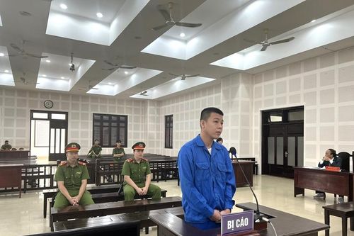 Nam thanh niên đâm chết người tình của vợ vì ghen tuông