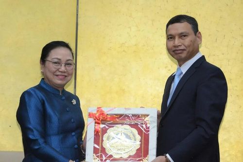 Triển khai hiệu quả hợp tác giữa Đà Nẵng và các tỉnh Nam-Trung Lào