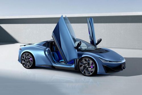 Siêu xe công suất 1.225 mã lực, tăng tốc 0-100 km/h trong 1,9 giây, giá hơn 5 tỷ đồng